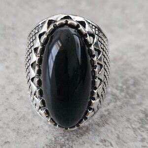 Large Costume Statement Ring Silver Tone w/Black Stone Size 10